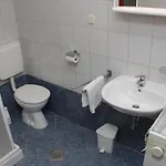 With A Parking Space Apartman *