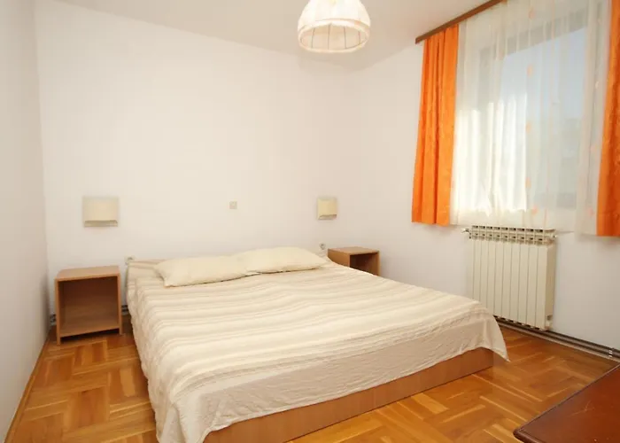 With A Parking Space Appartement
