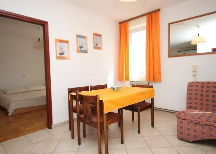With A Parking Space Appartement
