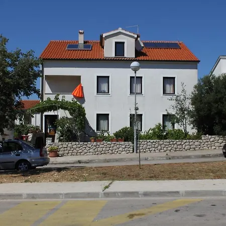 With A Parking Space Mali Losinj