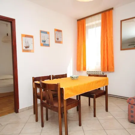 With A Parking Space Apartamento